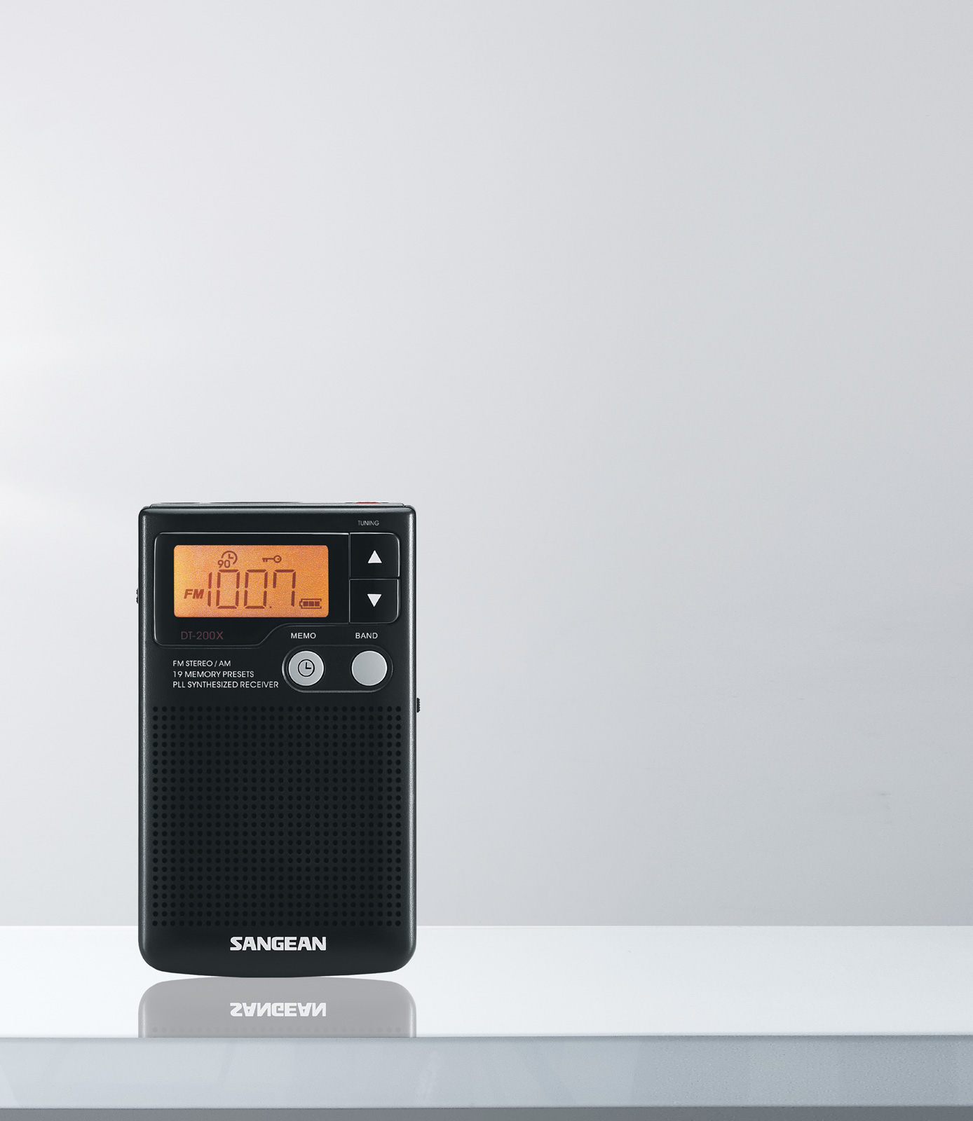 Radio de poche avec haut-parleur inégré DT-200X