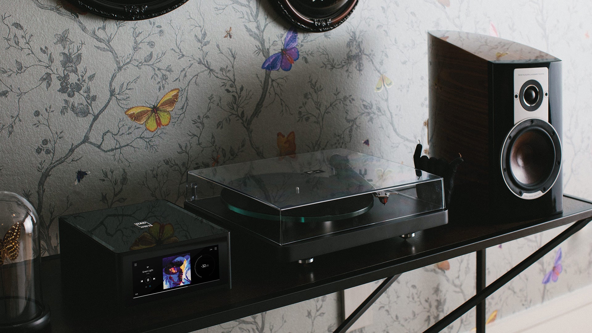 C 588 - Table Tournante